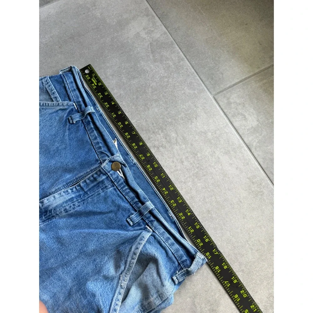 Vintage Carhartt R28 DST Mens 34 Blue Denim Carpenter Shorts Distressed Workwear - Picture 4 of 11